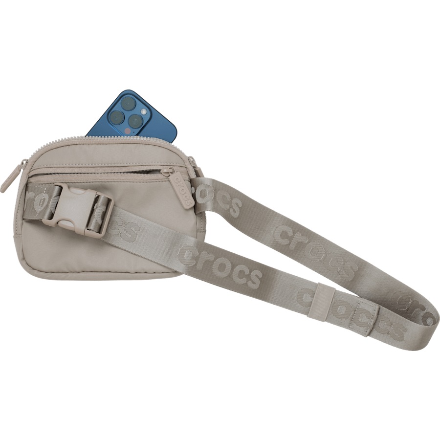 Crocs Classic Belt Bag - Image 3